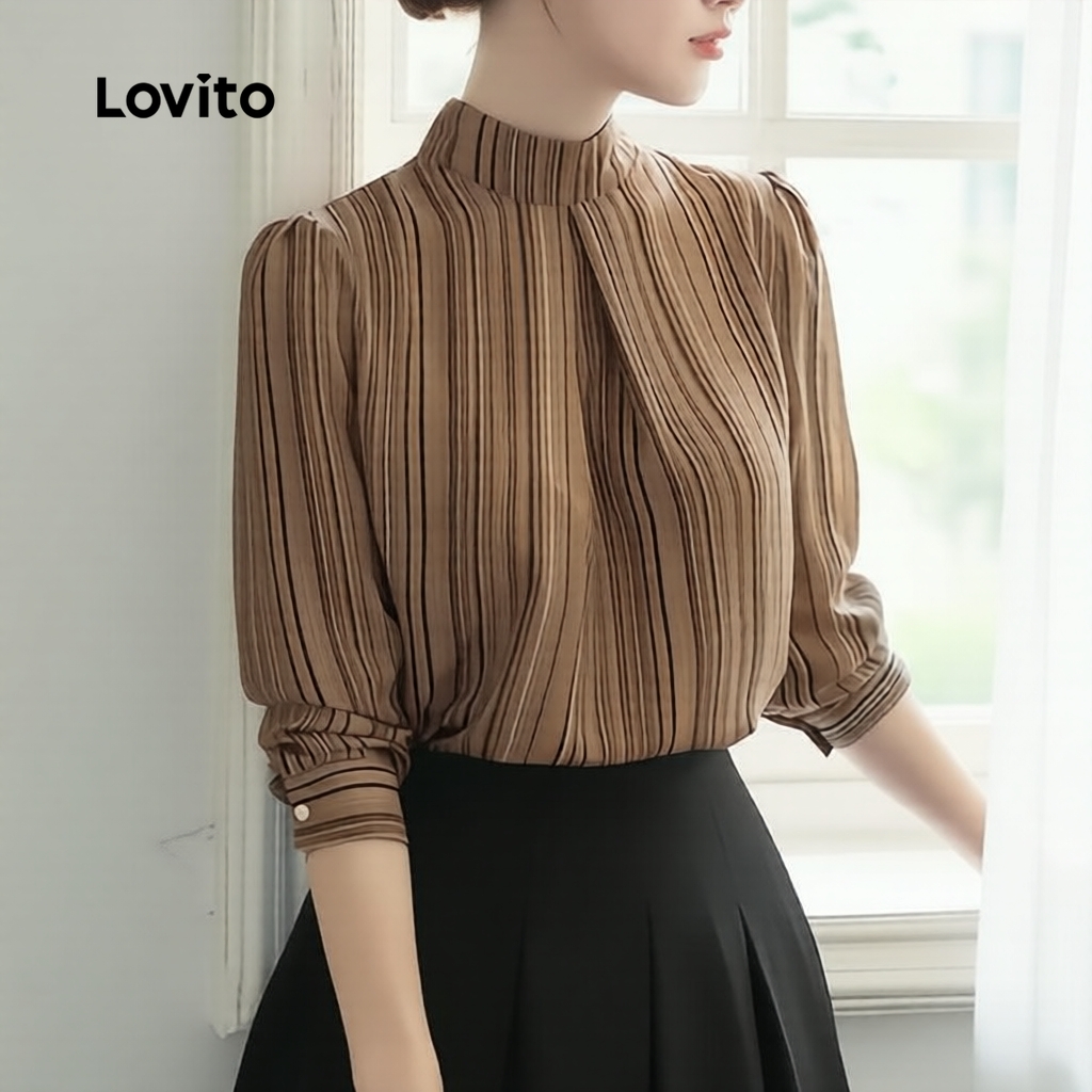Lovito Blusa Feminina Primavera/Verão com Pregas e Botões Palha Elegante L158ED0
