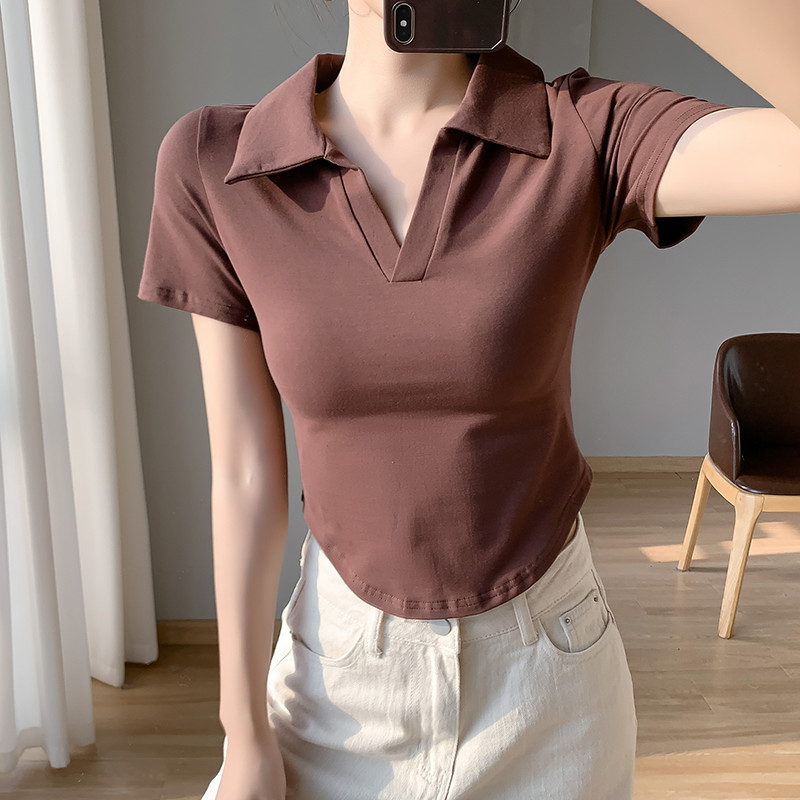 2025 verão novo estilo gola POLO curto fino-ajuste fundo em forma de leque bainha camiseta feminina de manga curta olhar