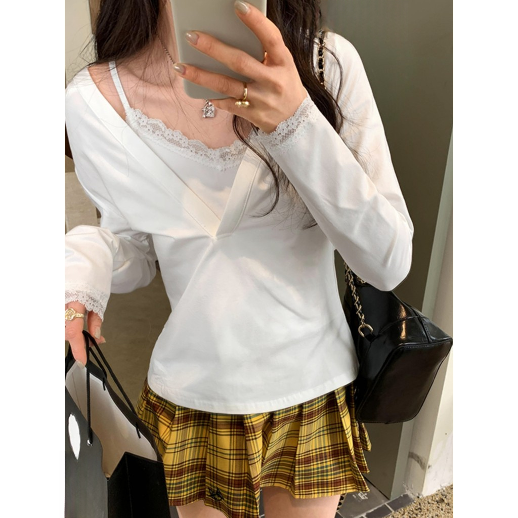 Sling falso moletom com capuz de duas peças de manga comprida camiseta feminina primavera 2026 novo estilo renda branca 