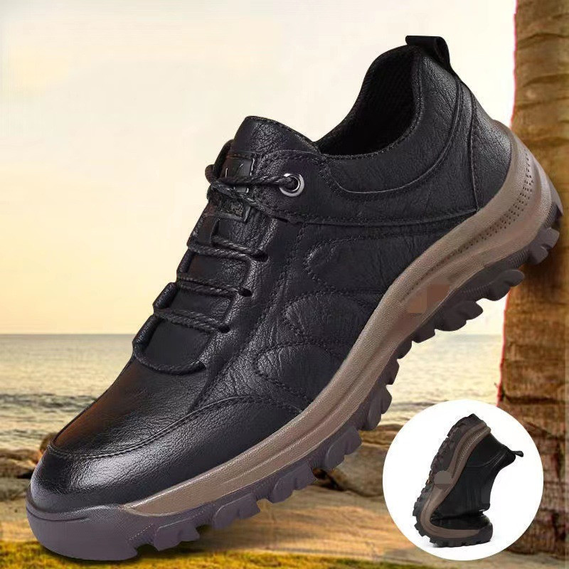 025 Novo estilo sapatos casuais britânicos masculinos de tamanho grande, sapatos de couro antiderrapantes para caminhada