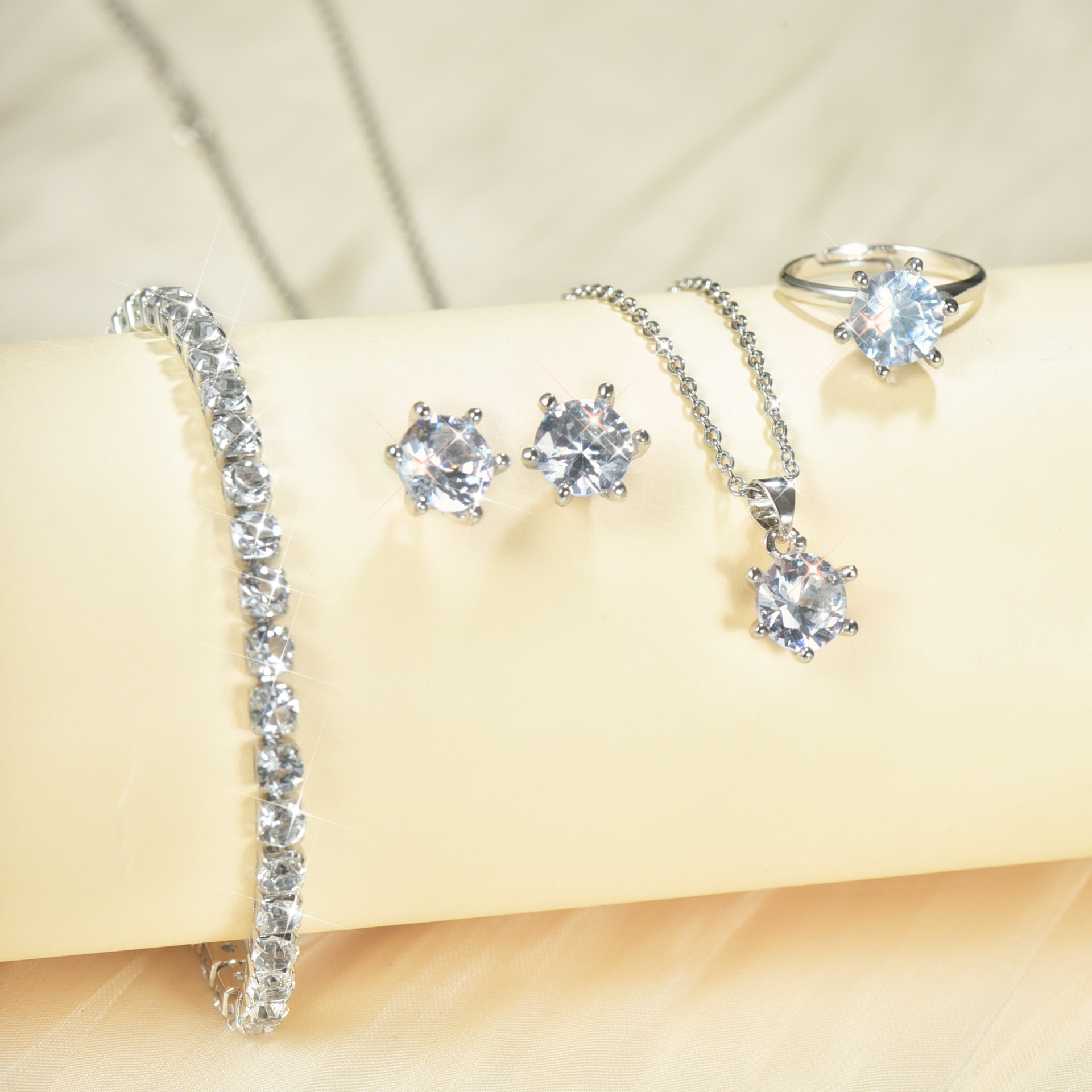 Conjunto De Joias De Pérola Elegante Para Mulheres Colar Brincos Pulseira Anel 4 Peças em Oferta na Shopee