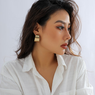 Brincos Grandes De Metal Em Forma De C Larga Para Mulheres Exagerados Big Drop 2024 Fashion Jewelry Acessórios Femininos Presentes