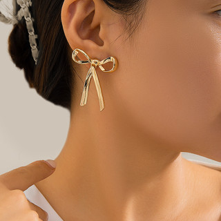 Elegante Brincos De Metal Bowknot Stud Para Mulheres Encantos Da Tendência Acessórios De Casamento Feminino 2024 Fashion Jewelry Girls Gifts