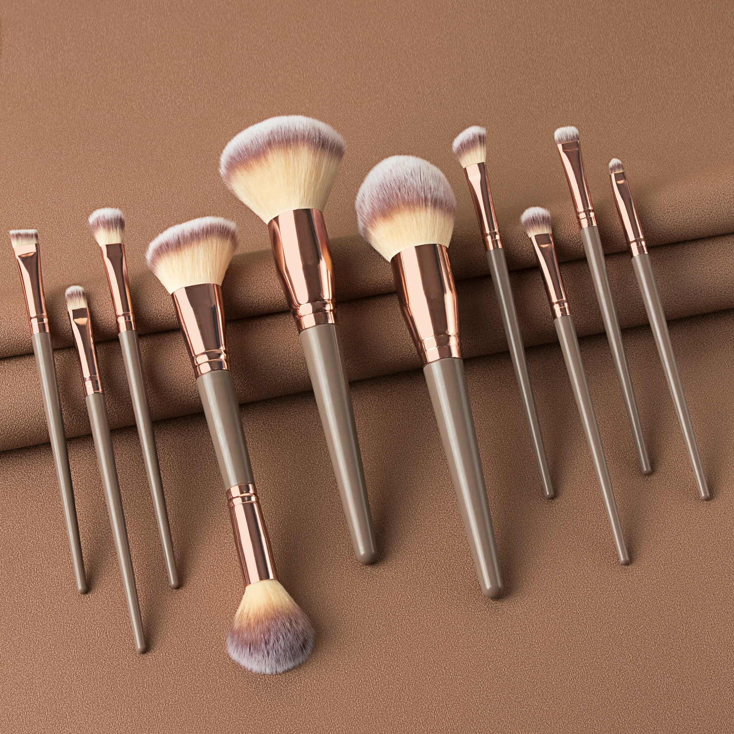 Conjunto Completo De Pincéis De Maquiagem , 10 Peças Em Marrom Chocolate Para Blush , Pó Solto , Contorno E Aplicação De