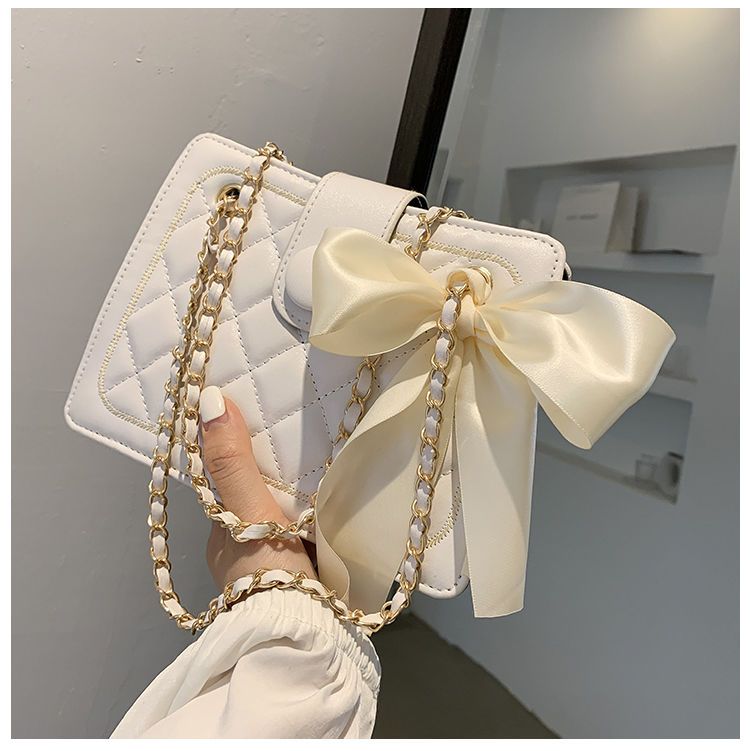 Bolsa Feminina popular Deste Verão , Nova Moda , Com Corrente De Diamante , Nicho , Ombro De Alta Qualidade , Sensação B