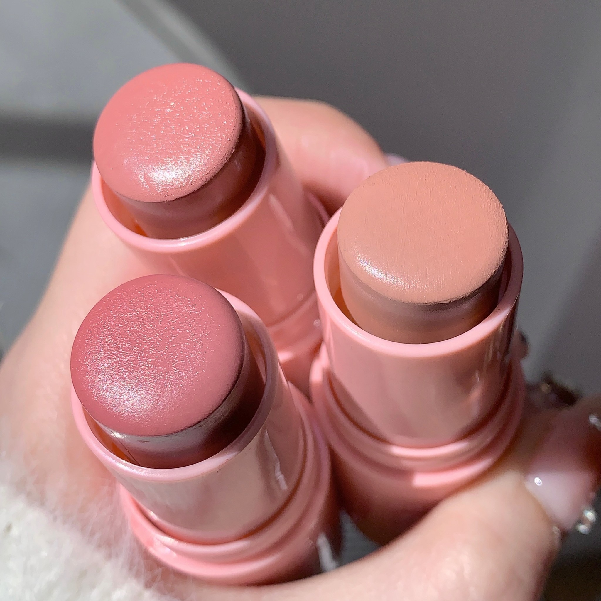 Imagem Blush Cremoso Stick Baixa Saturação Suave , Maquiagem Natural Mate Névoa Macia , Primer De Tom De Pele Brilhante À Prova D'água