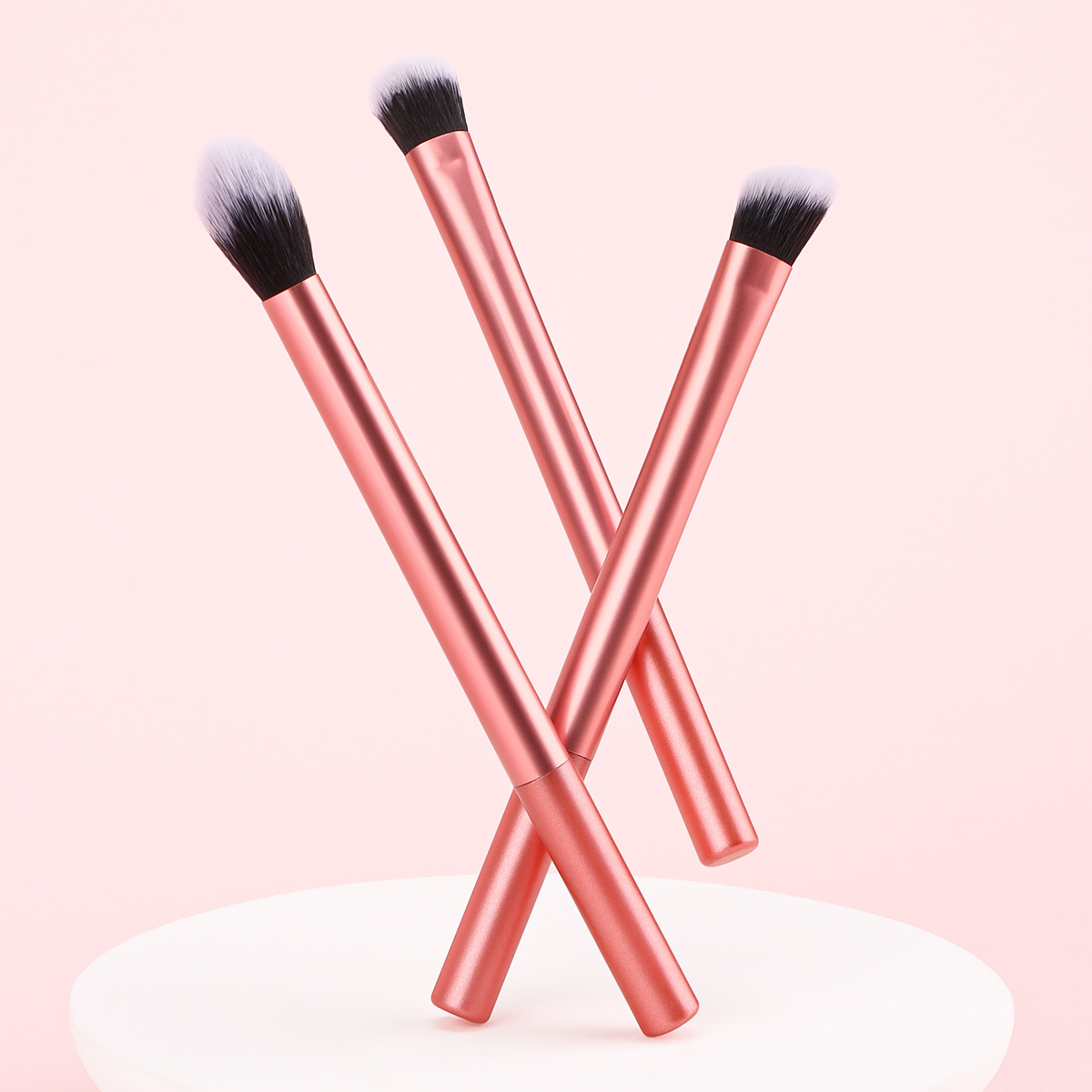 Conjunto de Pincéis de Maquiagem 3 Peças - Iluminador, Sombra de Olhos e Corretivo | Kit de Ferramentas de Beleza