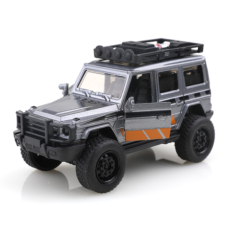Novo Novo Alloy Três Portas Carro de Off-road com Molas para Meninos Bebês - Item de Decoração de Bolo de Carro em