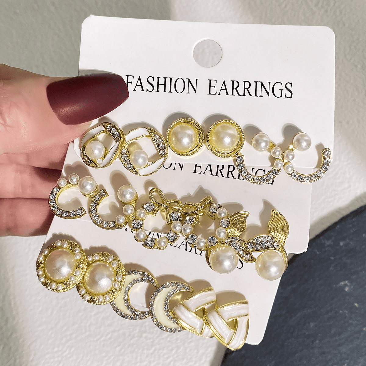 Lovito Brincos de Pérolas LCS29A23 em Oferta na Shopee