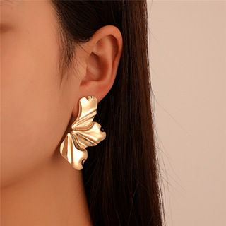 Brincos De Flor Dourada Vintage : Design Minimalista De Pétalas Irregulares Para Mulheres Elegantes