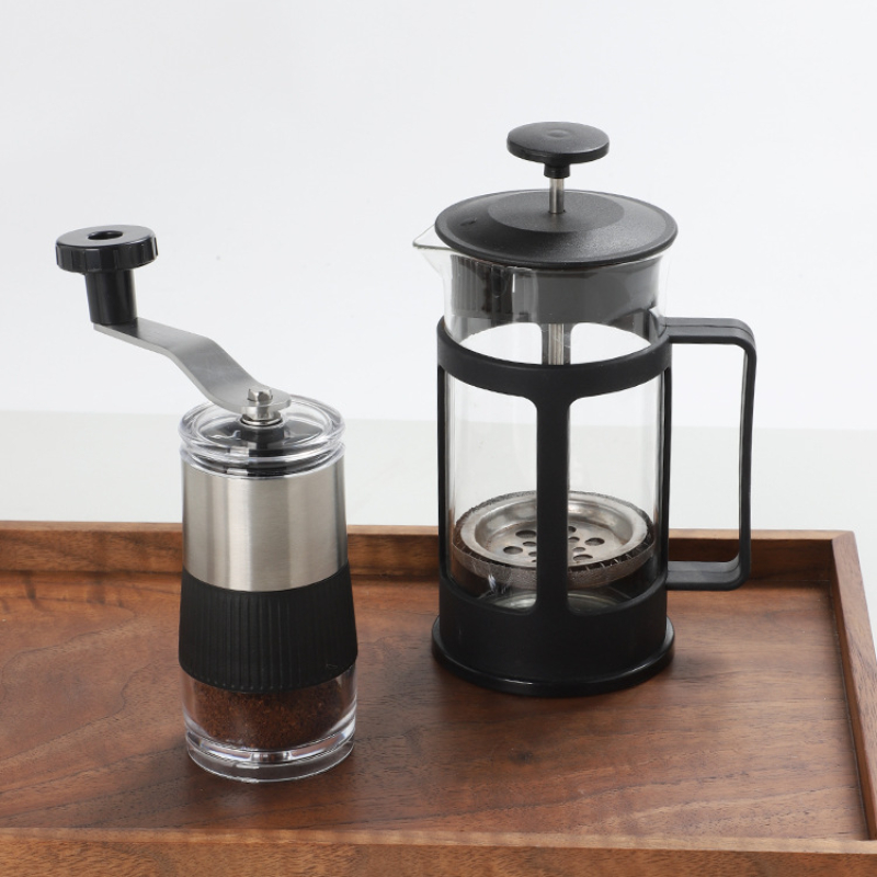 Novo Mini Moedor de Café Manual de Aço Inoxidável com Núcleo Cerâmico Conveniente para Grãos de Café Máquina de Café