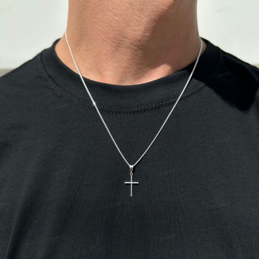 Colar Minimalista Com Pingente De Cruz , Joia Elegante Masculina , Presente Em Qualquer Ocasião em Oferta na Shopee