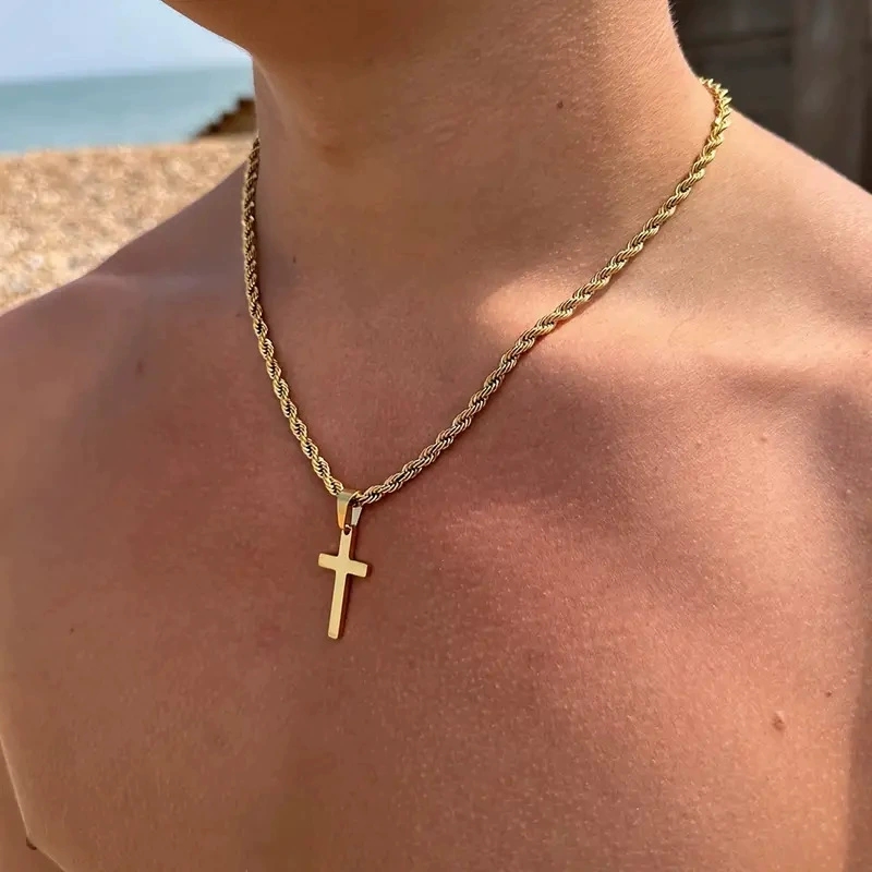 Colar Com Pingente De Cruz Para Mulheres , Corrente Simples De Aço Titânio , Moda Diária
