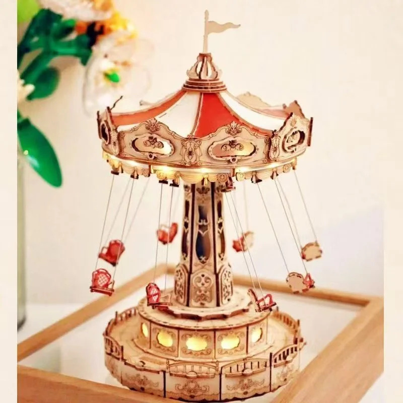 Kit de Montagem Fácil de Caixa de Música de Madeira DIY com Passeio de Baloiço no Parque de Diversões, Presente de Natal