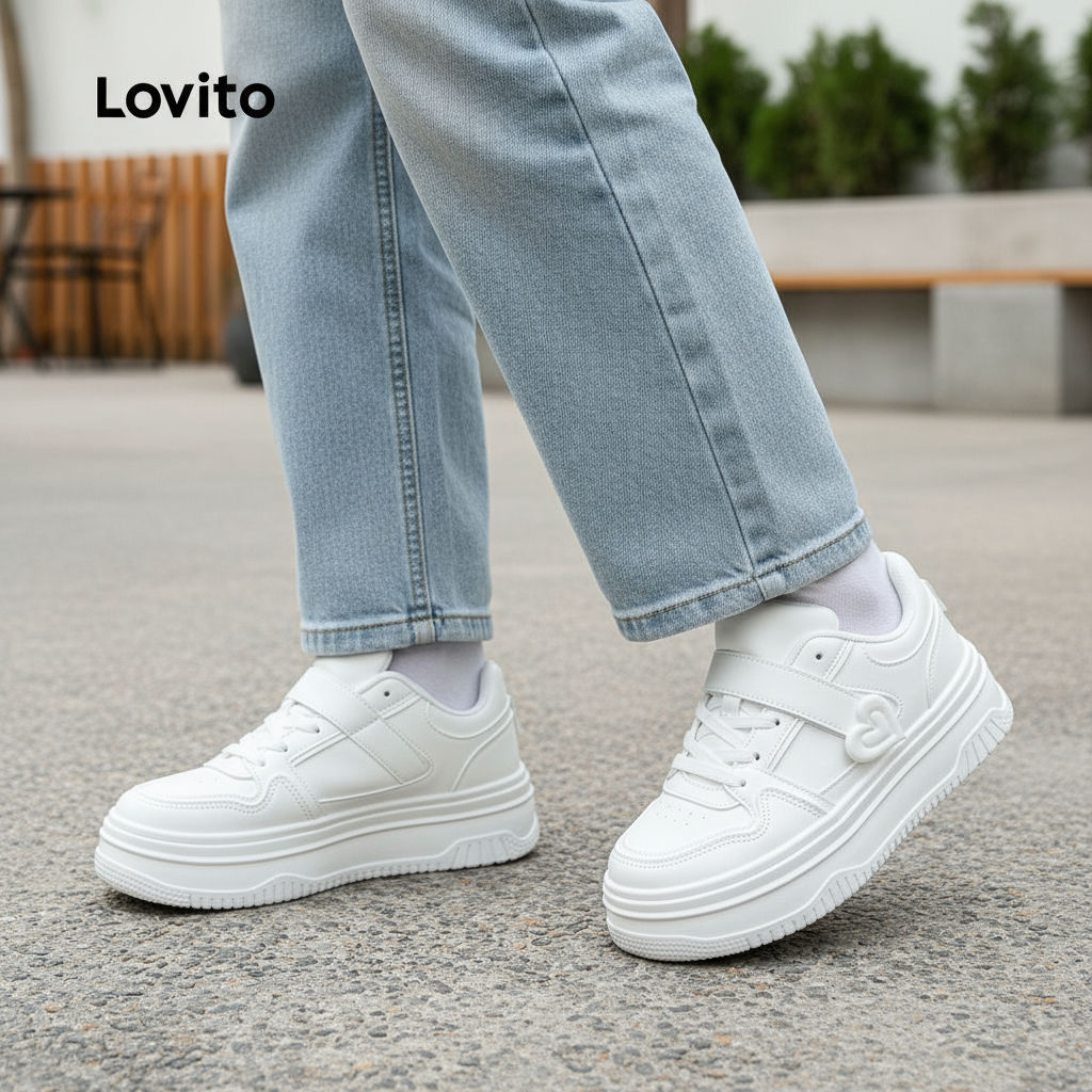 Lovito Tênis branco leve e respirável com decoração esportiva para mulheres LFA76330 em Oferta na Shopee