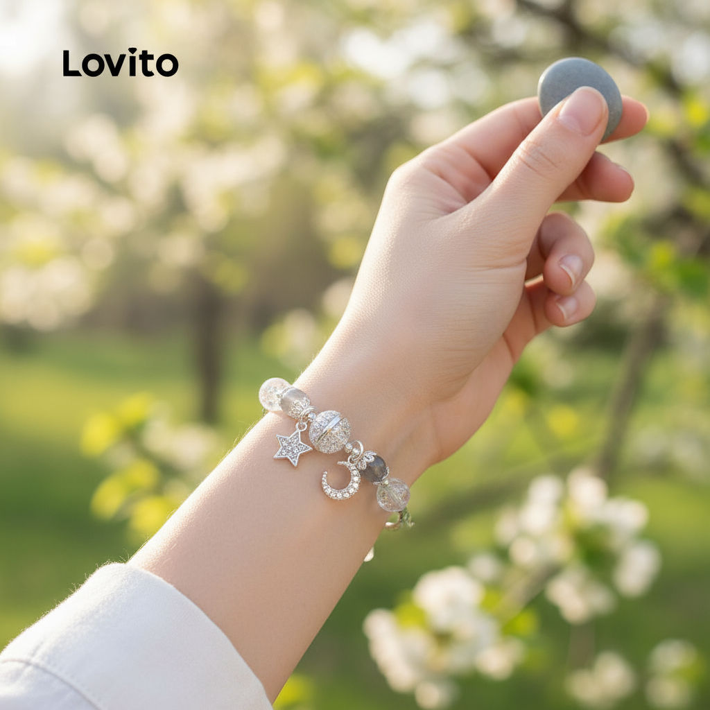 Lovito Pulseira Feminina Casual Estrela Lisa com Strass LFA06110 (Prata) em Oferta na Shopee