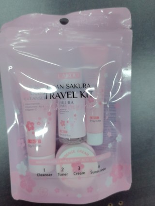 Conjunto de Cuidados com a Pele LAIKOU Japão Sakura Viagem Conjunto de 4 Peças para Hidra…