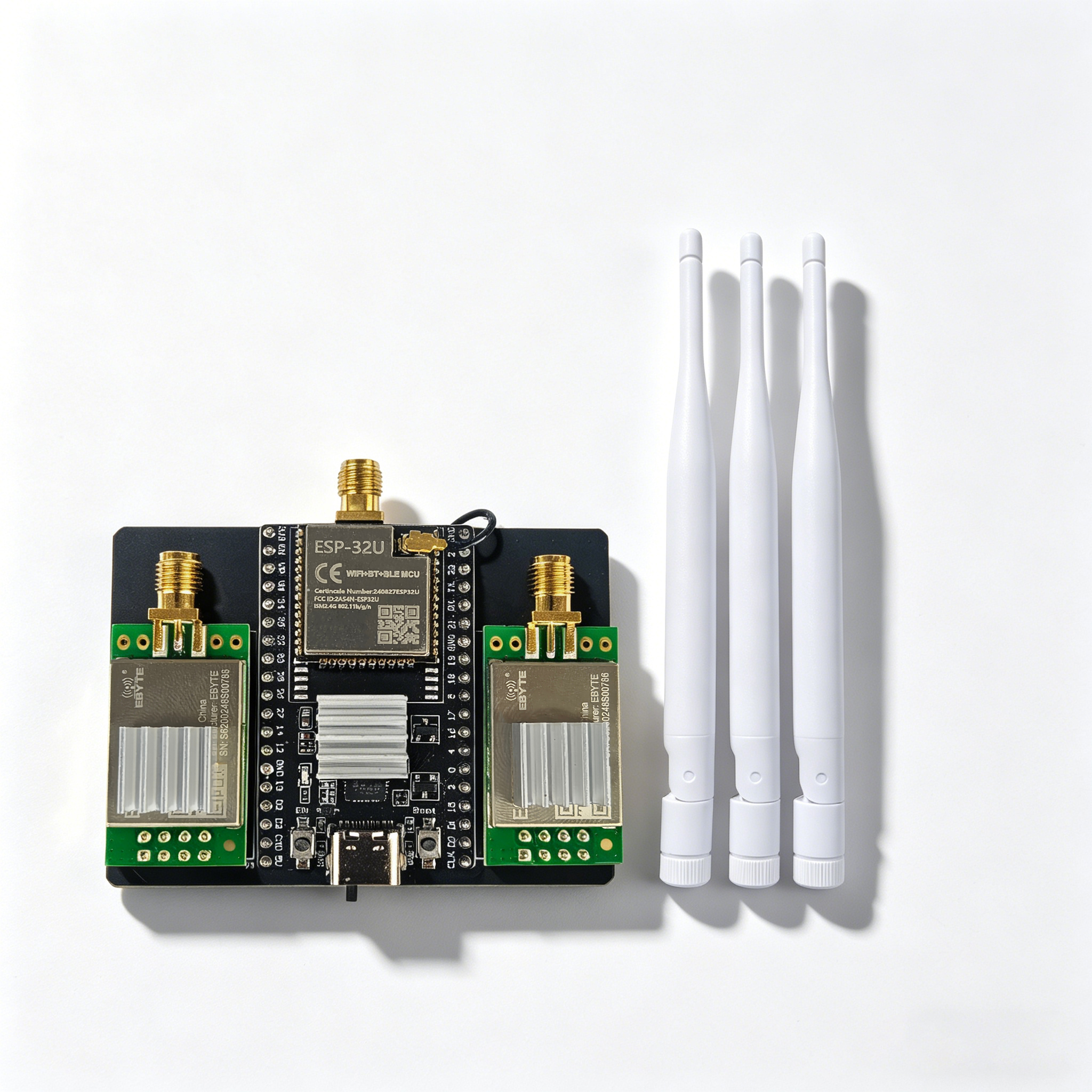 Kit de desenvolvimento de módulo ESP32 + NRF24L01 PA LNA 2.4GHz, antena maior para suporte à comunicação Bluetooth,