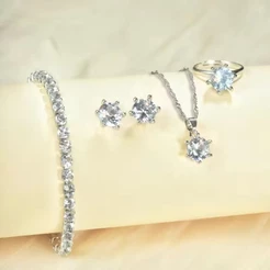 Conjunto De Joias De Pérola Elegante Para Mulheres Colar Brincos Pulseira Anel 4 Peças (Apenas Prata)