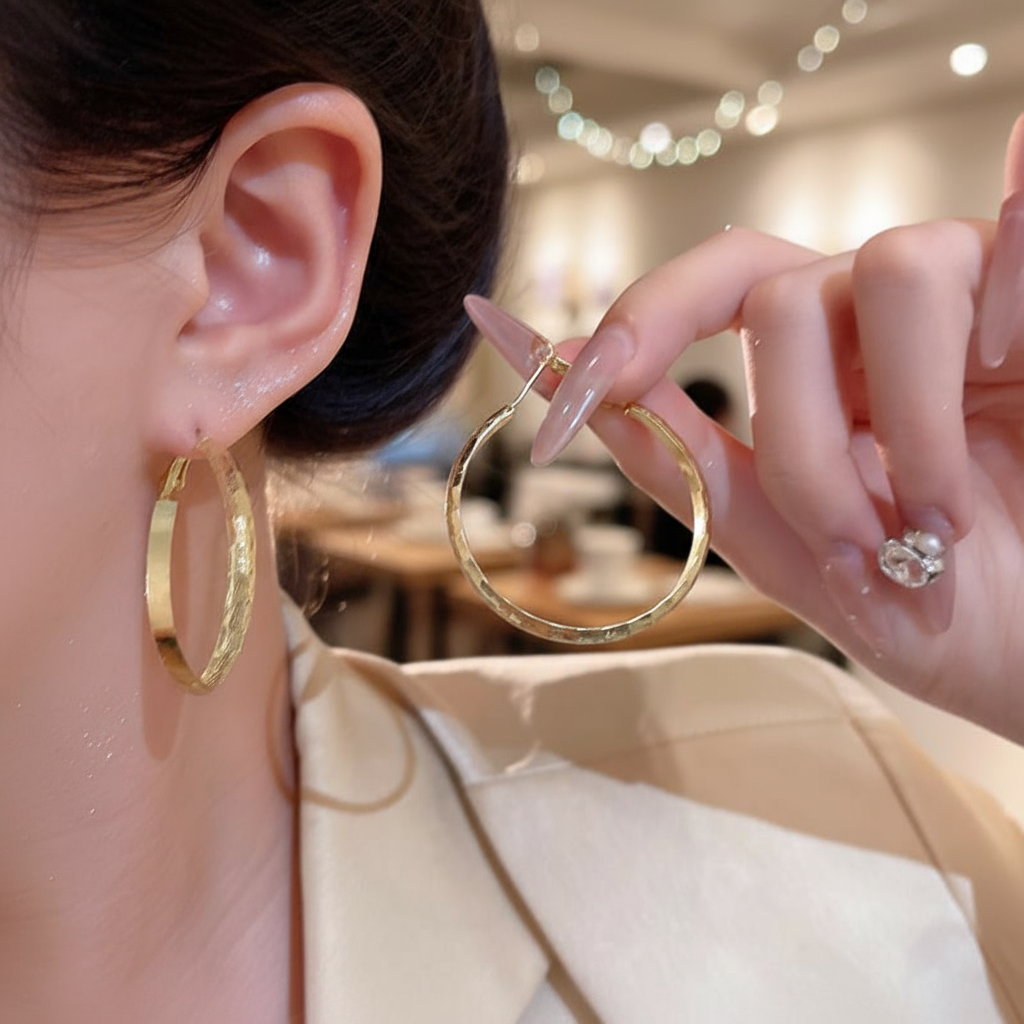 Brincos de Argola de Aço Inoxidável Banhados a Ouro para Mulheres – Conjunto de Argolas Hipoalergênicas Gravadas para