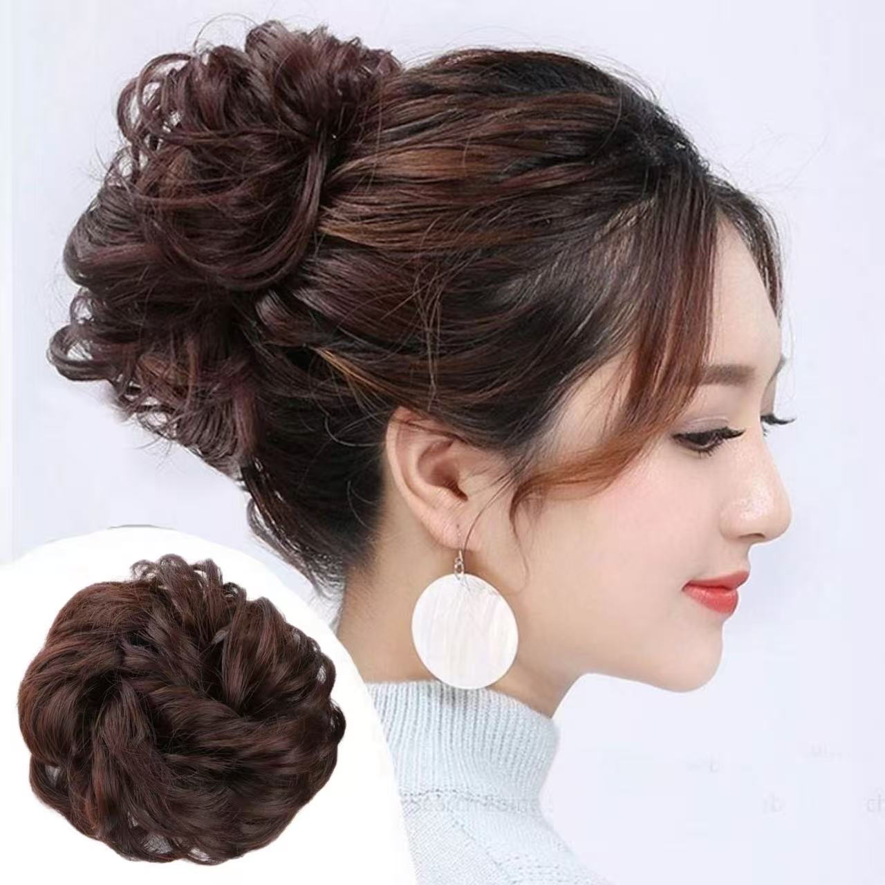 Penteado coque, peruca, coque flor, cabelo encaracolado, faixa de cabelo, coque volumoso, cabelo realista, penteado no