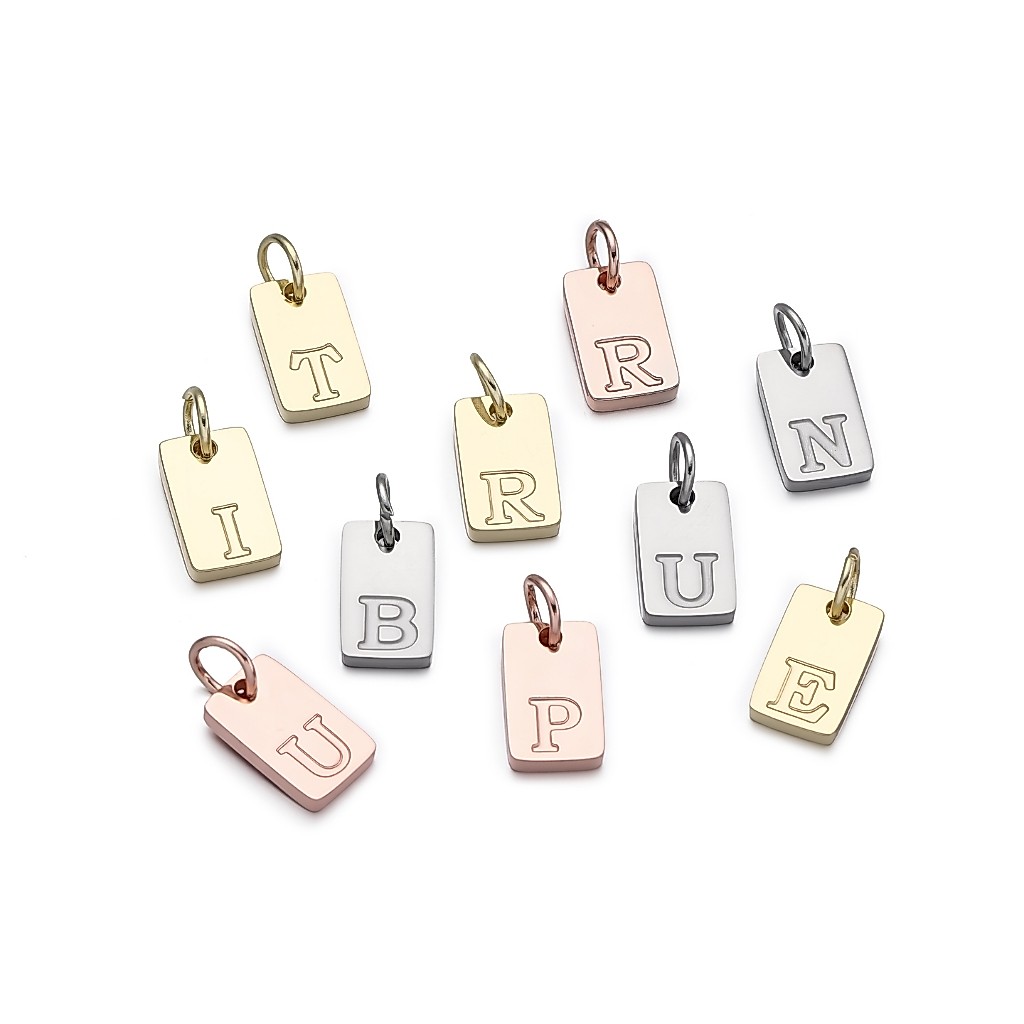 1Un Pingente de Letra A-Z Aço Inoxidável 304 Banhado a Ouro 6x10mm Não Escurece Antialérgico para Colar Pulseira DIY