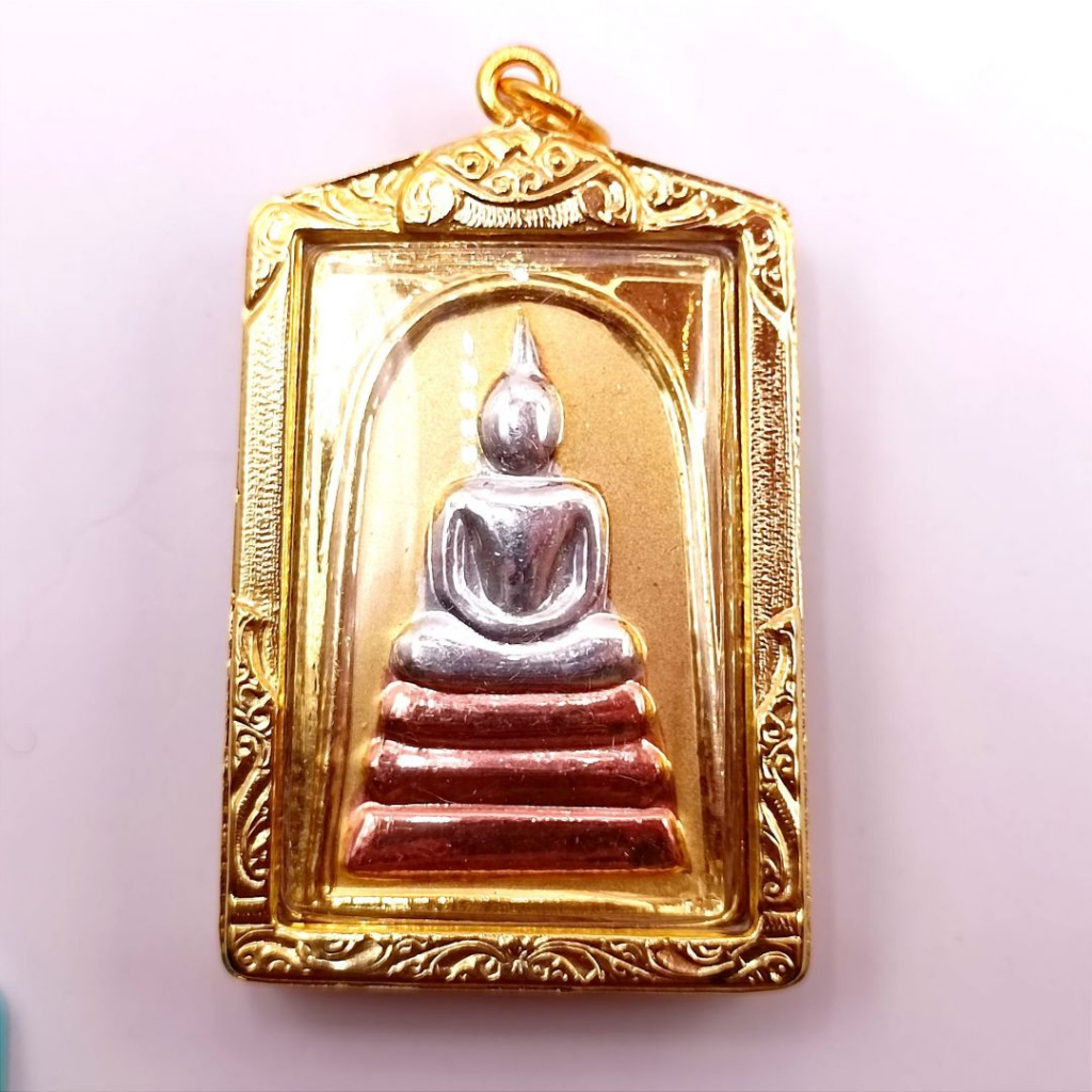 รูปสินค้า พระสมเด็จพุฒาจารย์โต วัดระฆัง กรอบทองไมครอน ขนาด 2.5x4 ซม.