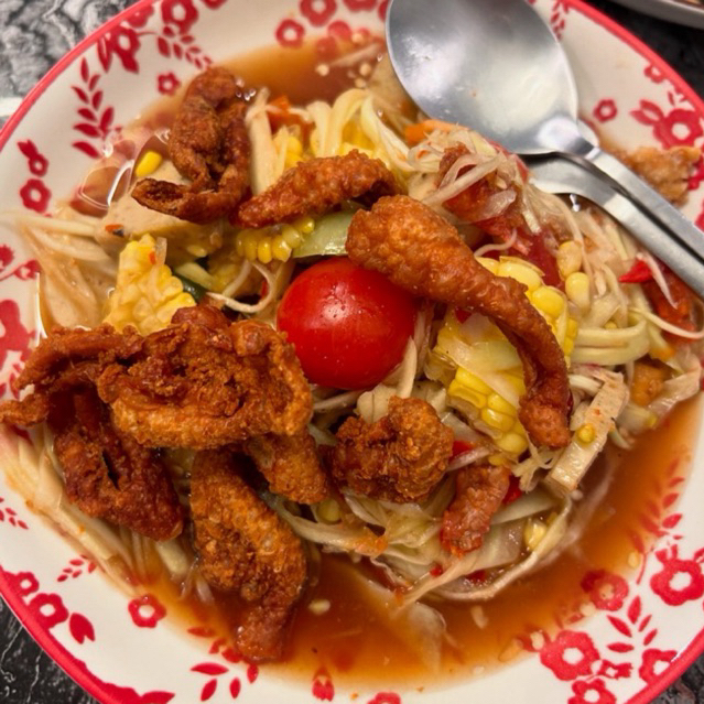 รูปสินค้า หนังไก่ทอดกรอบ รสชาติหลากหลาย ไม่มัน ทานง่าย