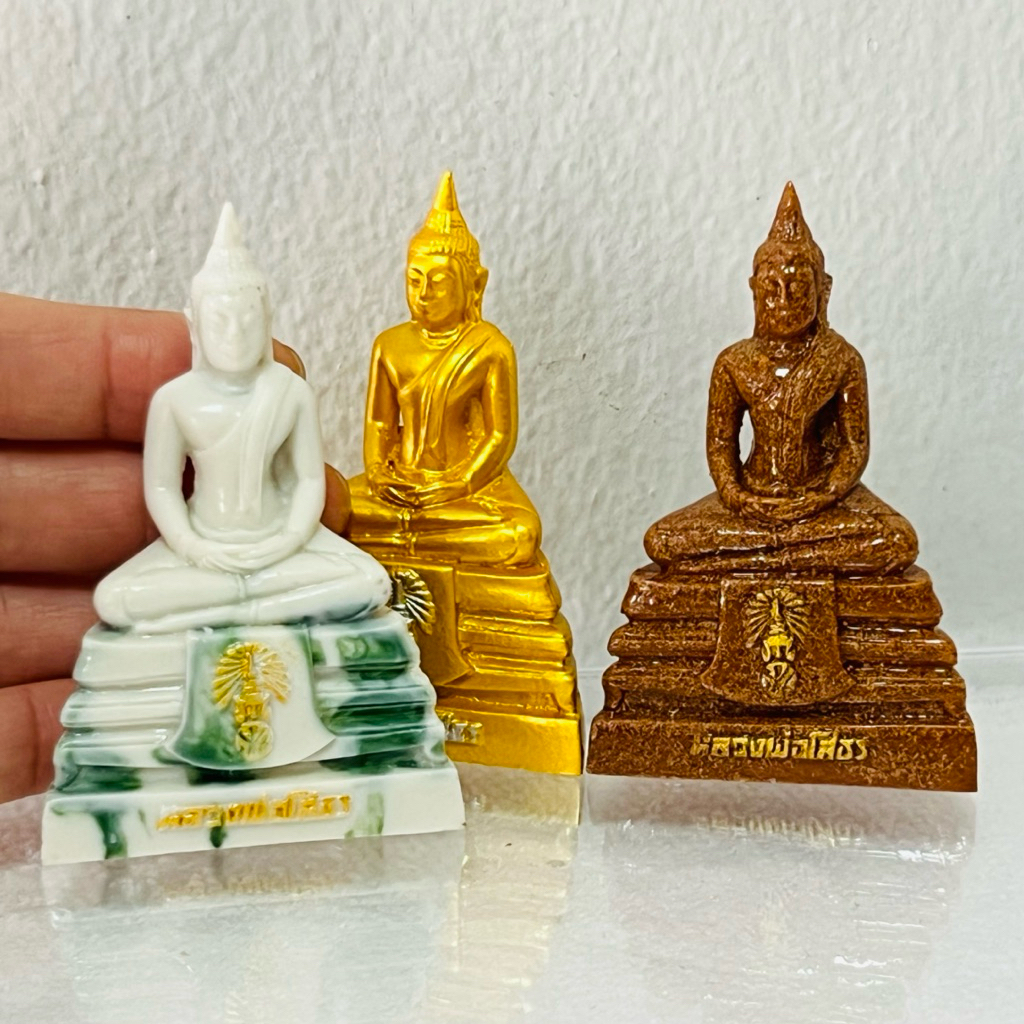รูปสินค้า พระหลวงพ่อโสธร พระคู่บ้านคู่เมือง ส่งเสริมความรุ่งเรืองและสุขภาพ