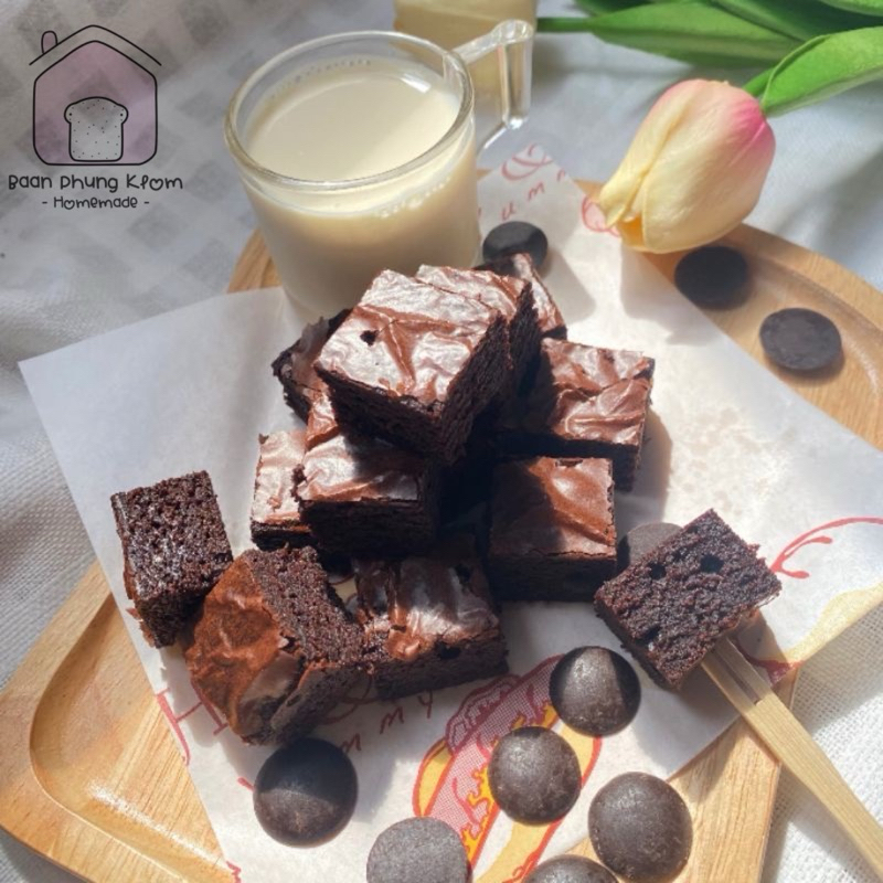 รูปสินค้า บราวนี่ฟิล์มเข้มข้น หนึบหนับ เนื้อแน่น อร่อยลงตัว