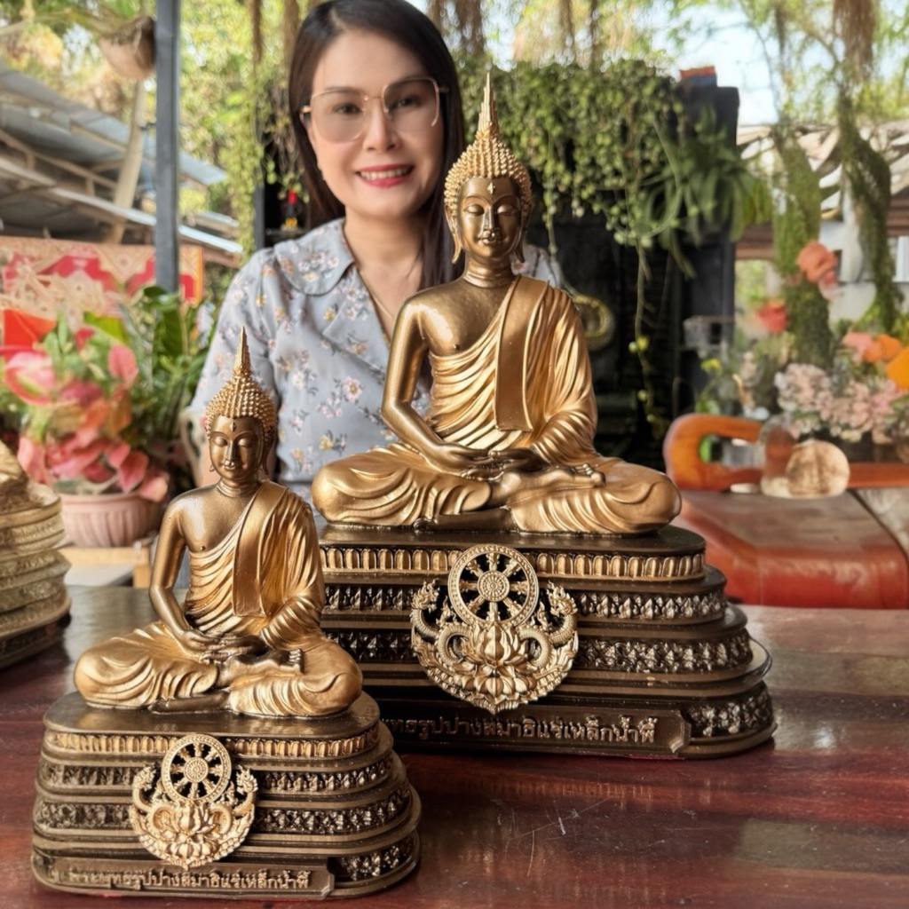 รูปสินค้า พระพุทธรูปปางสมาธิแร่เหล็กน้ำพี้ หน้าตัก 5 นิ้ว